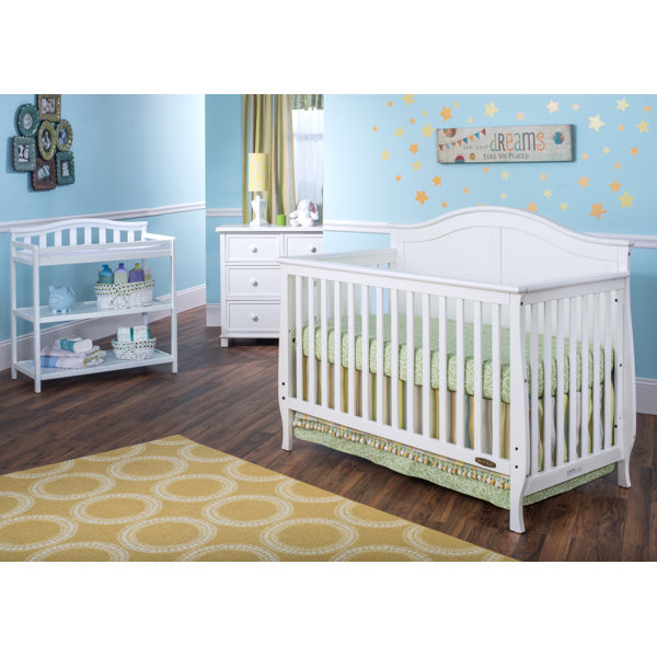 Child Craft Camden Convertible Crib, Chest and Changing Table 3Piece